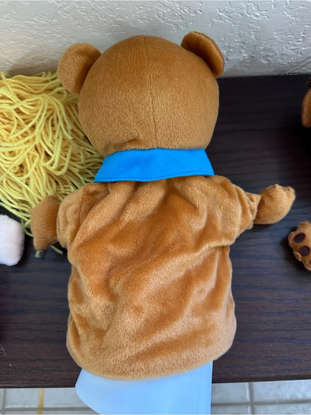 Lakeshore Goldilocks and the three Bears puppet set
